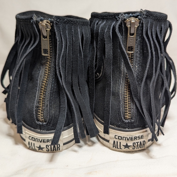 Converse High Top Chuck Taylor Fringe Black Suede Women Sz 8 - Picture 4 of 8